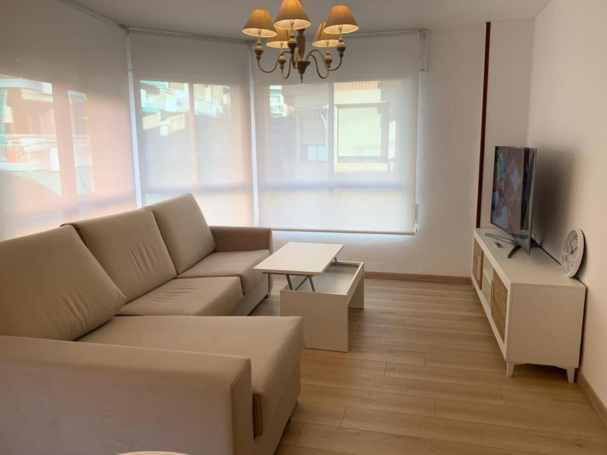 Acogedor Y Espacioso Apartamento En Alicante Apartment Bagian luar foto