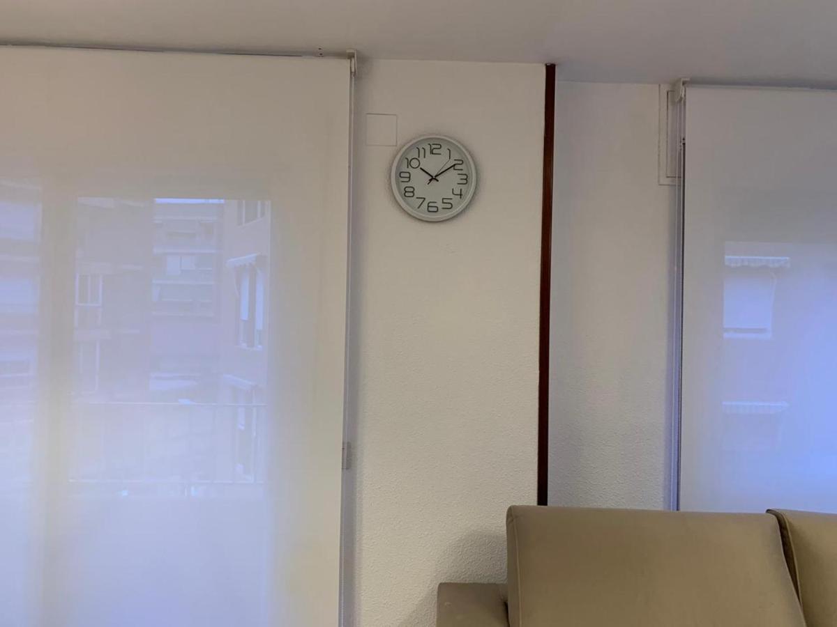 Acogedor Y Espacioso Apartamento En Alicante Apartment Bagian luar foto